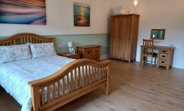 Hawthorn, Mid Wales Lodges